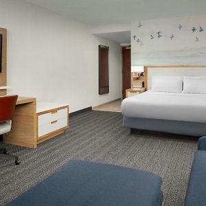 King Room Sofa Bed Oceanfront